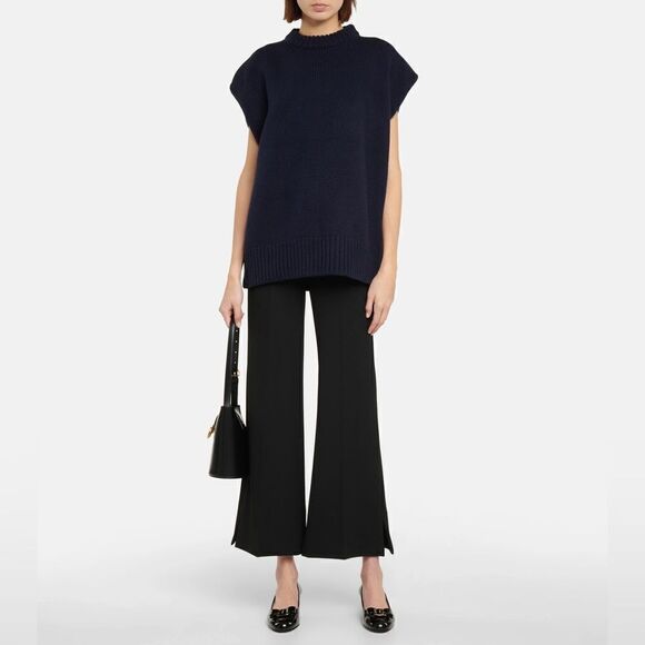 Salvatore FERRAGAMO VARA Low pumps in black patent leather - Picture 16 of 17